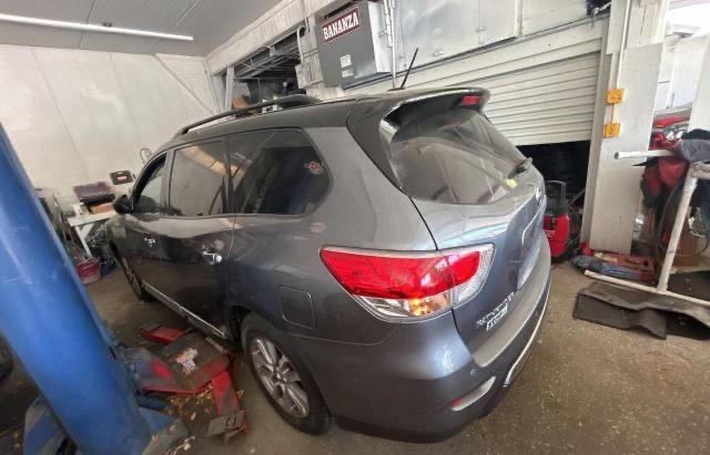 Parquets NISSAN PATHFINDER 2016 Gray