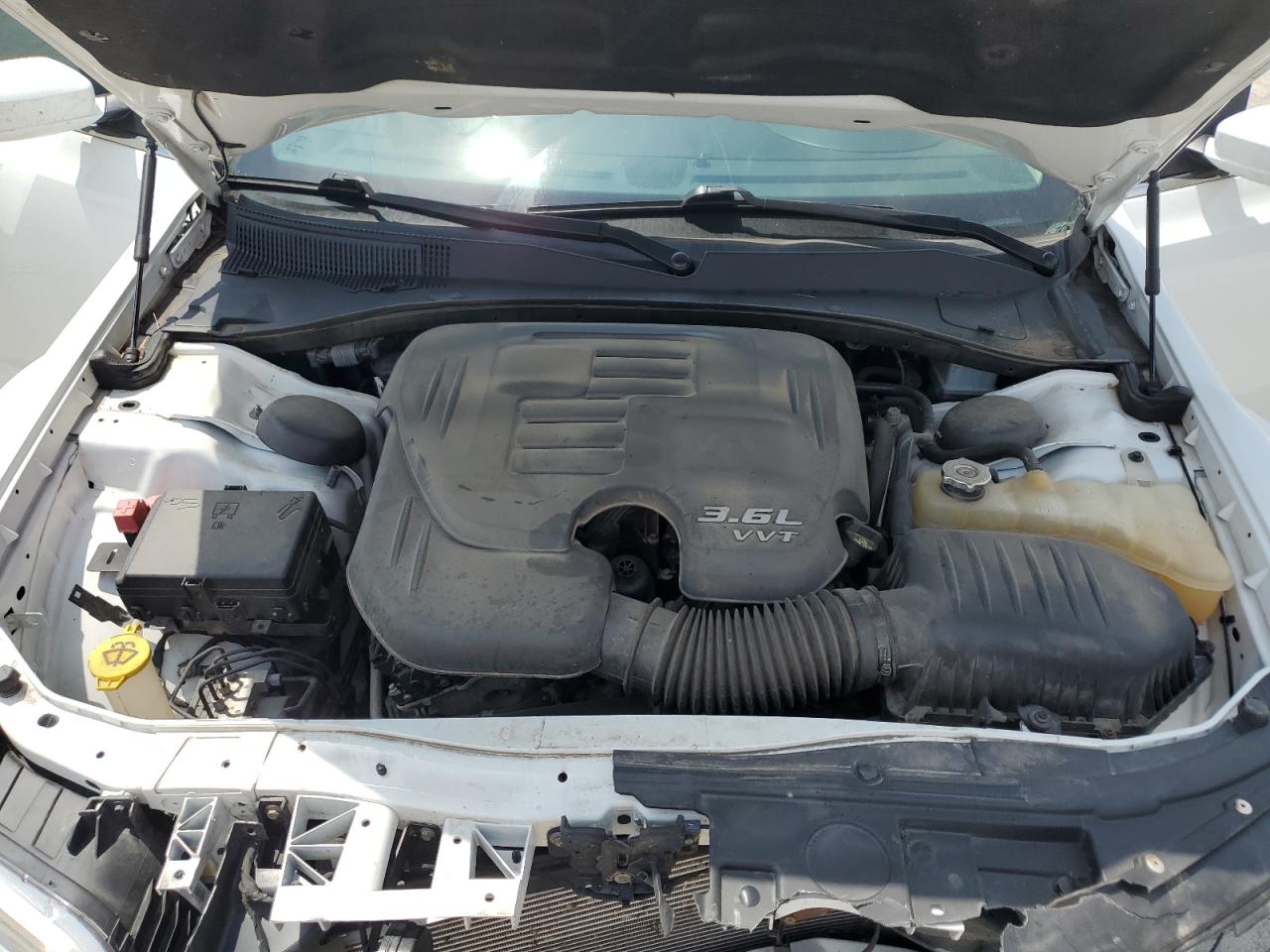 2018 Chrysler 300 Touring VIN: 2C3CCAAG1JH338529 Lot: 62838645