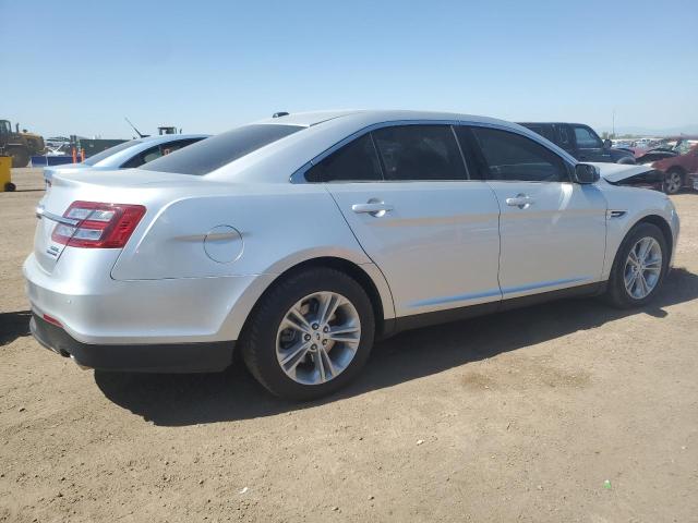  FORD TAURUS 2018 Srebrny