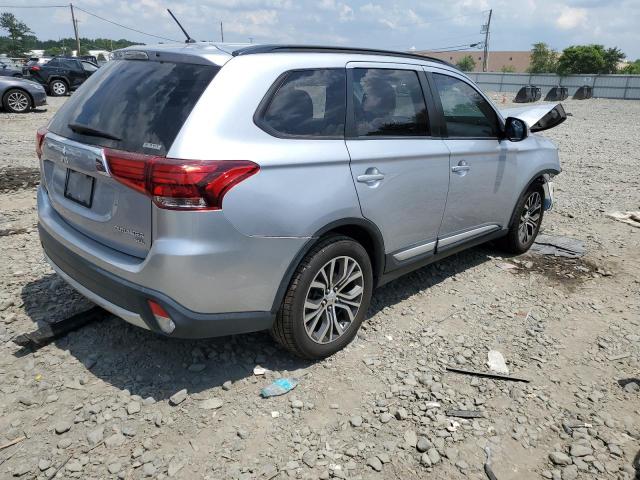  MITSUBISHI OUTLANDER 2016 Серебристый