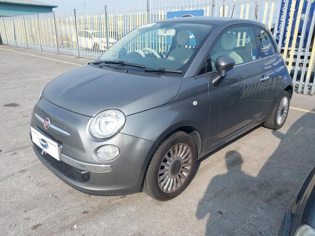 FIAT 500 LOUNGE 2013