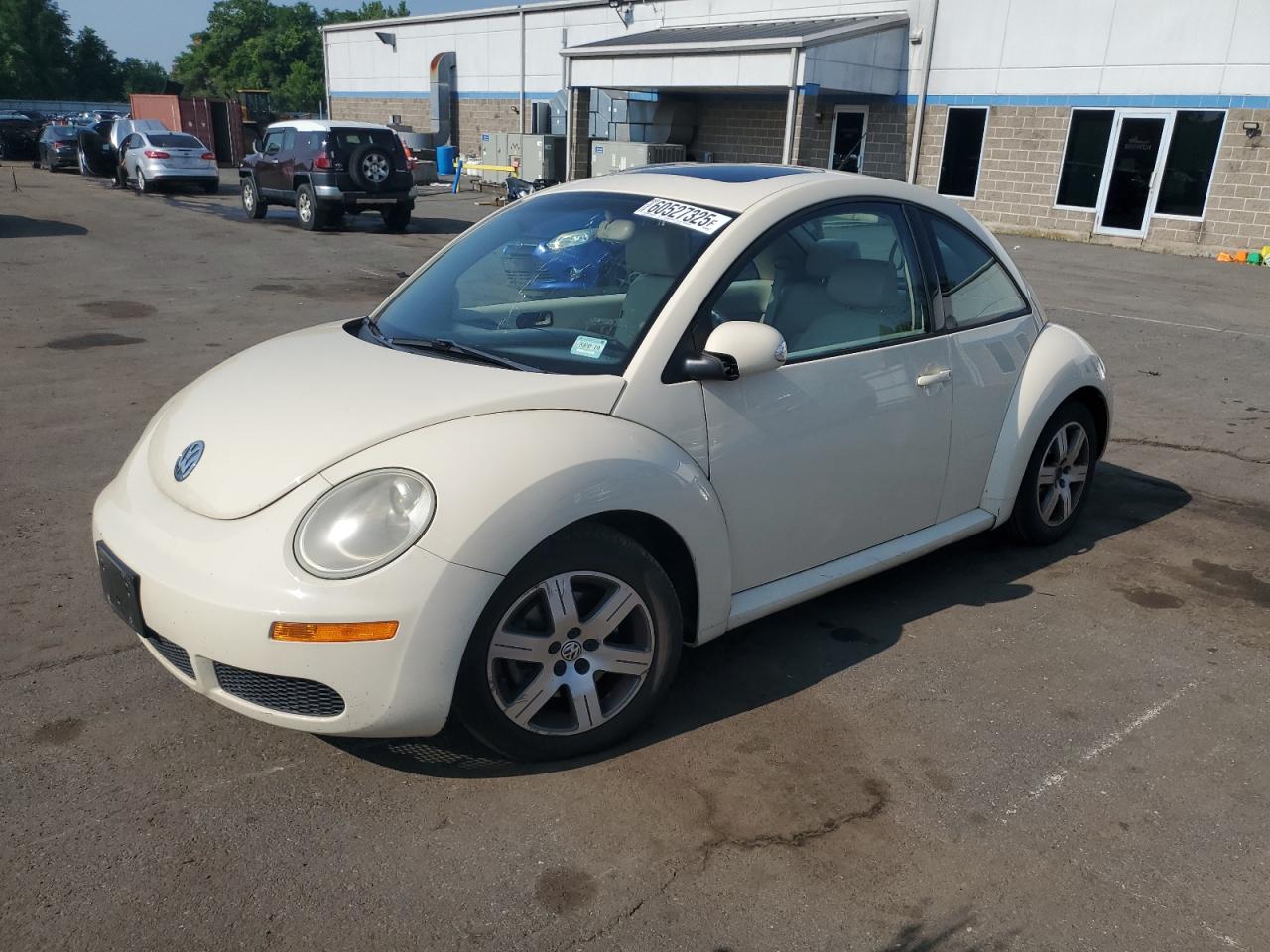 3VWRG31C46M423874 VOLKSWAGEN BEETLE Photo 1