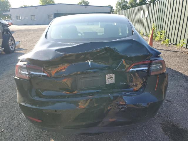  TESLA MODEL 3 2019 Czarny