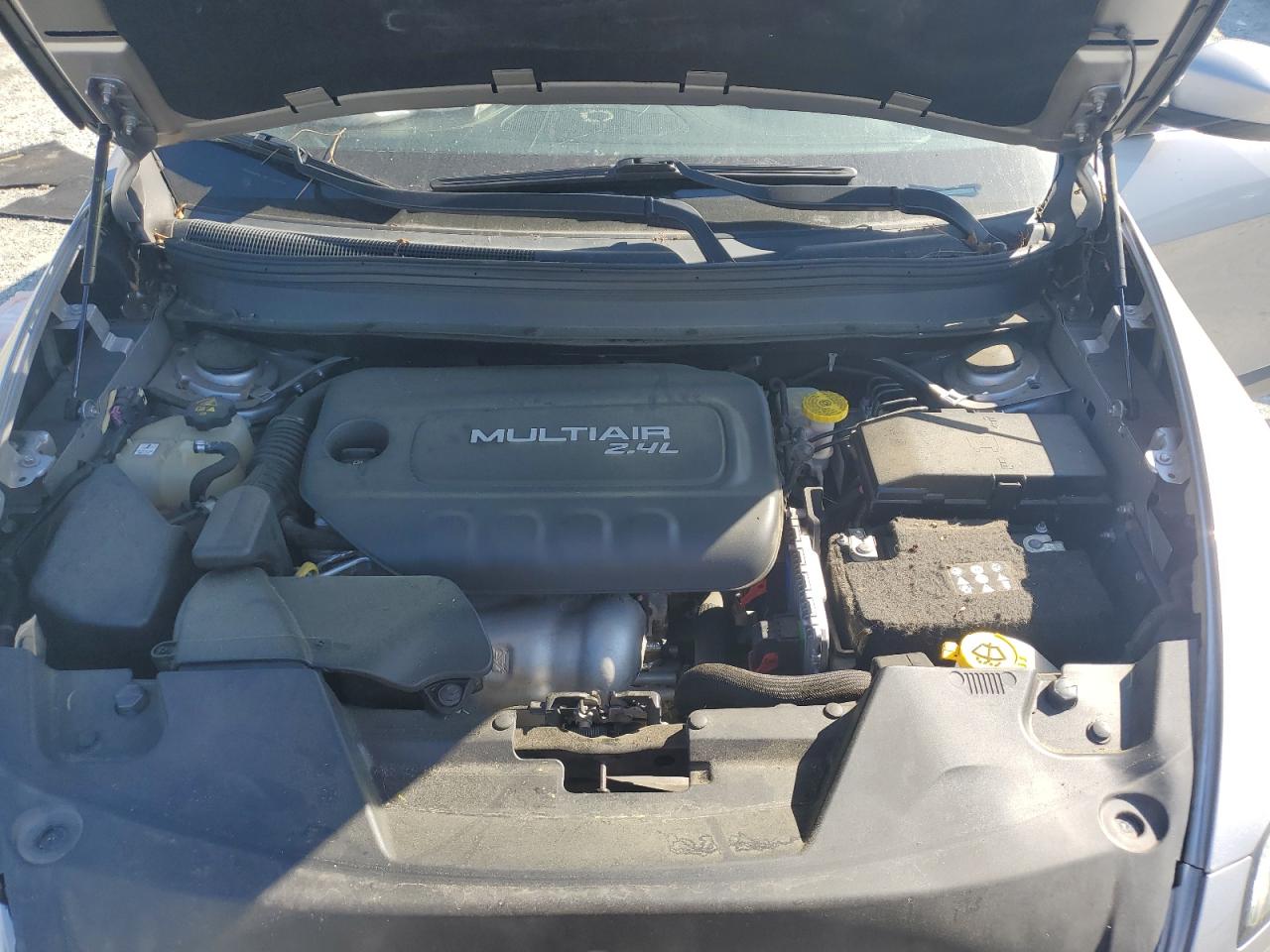 2018 Jeep Cherokee Latitude VIN: 1C4PJLCB9JD590512 Lot: 60981945