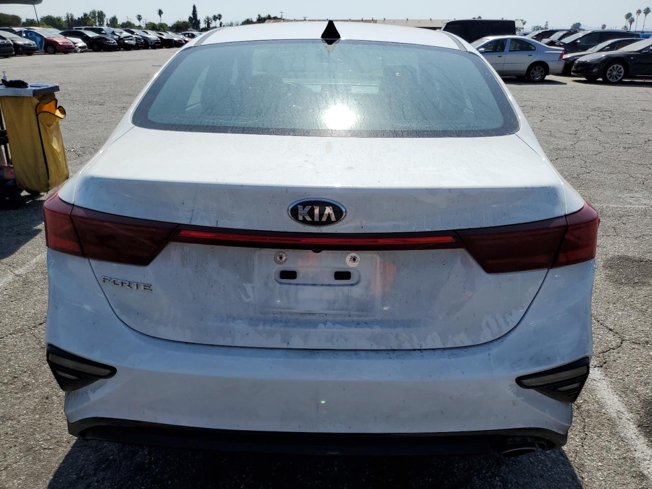 KIA FORTE 2021 VIN 3KPF24AD6ME374865 фото 6