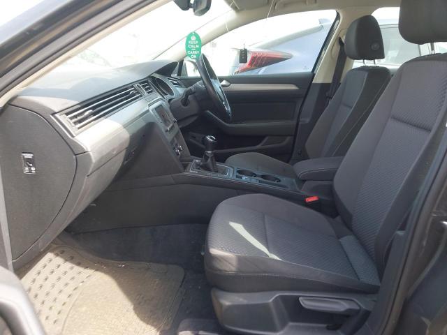 2016 VOLKSWAGEN PASSAT S T