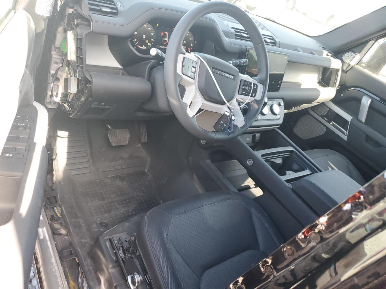 2024 Land Rover Defender 130 X-Dynamic Se VIN: SALE2FEU1R2334322 Lot: 61026585