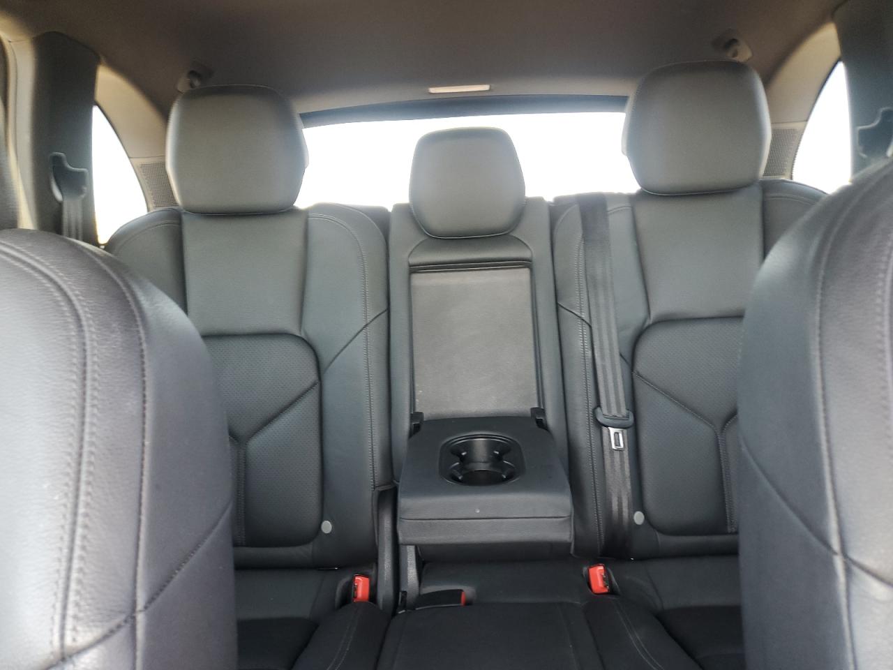 2011 Porsche Cayenne VIN: WP1AA2A20BLA10119 Lot: 62713145