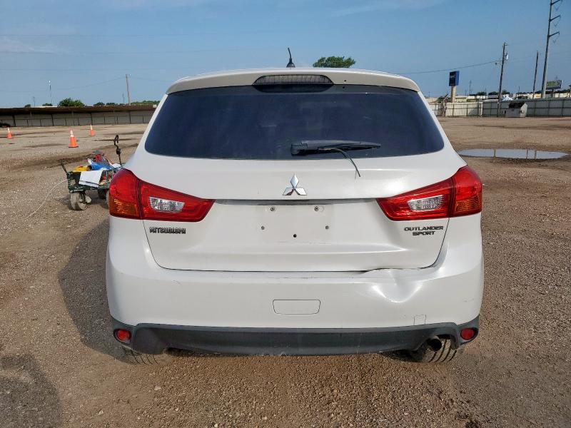  MITSUBISHI OUTLANDER 2015 Белый