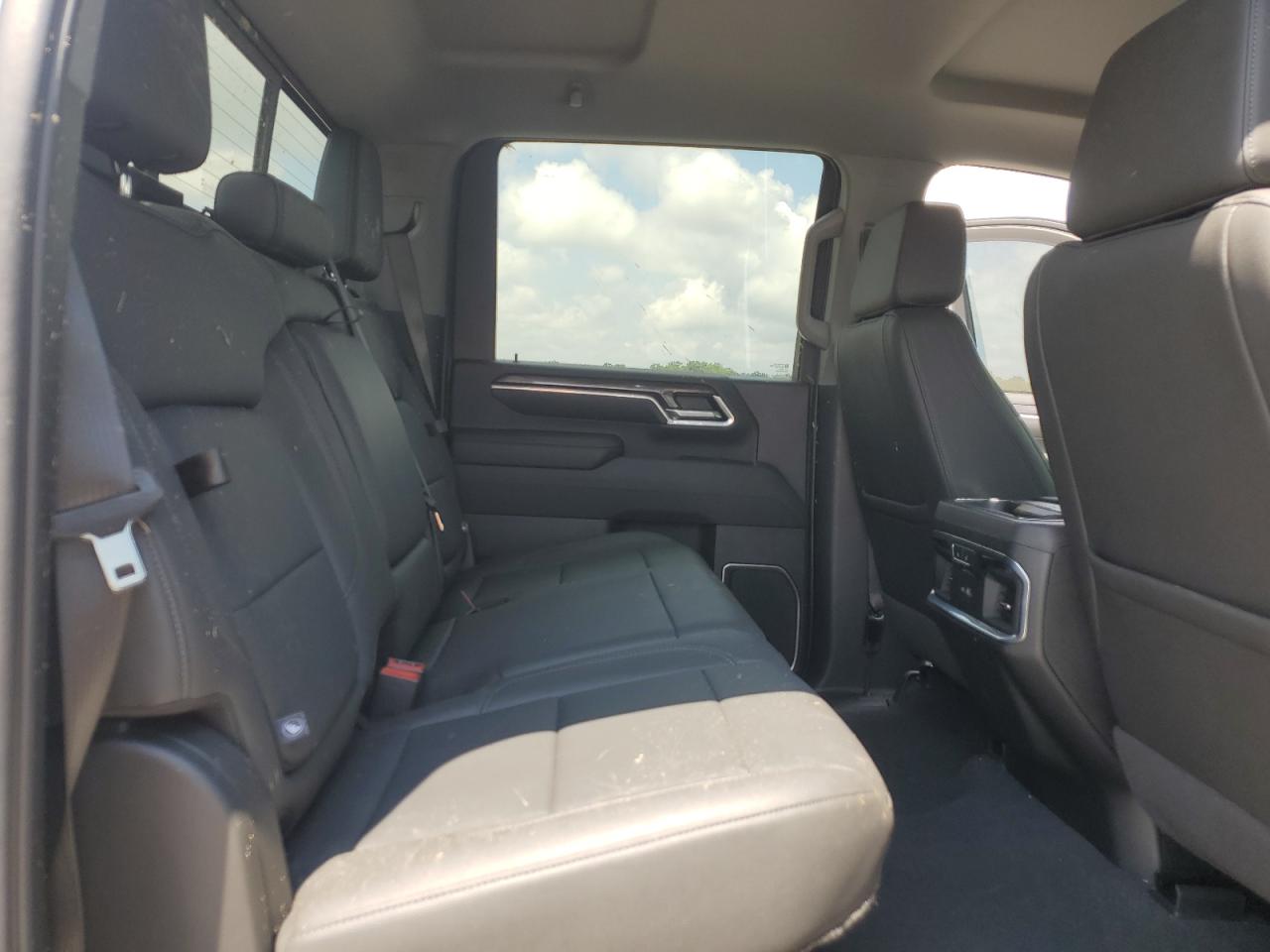 2GC4YPE70R1265253 CHEVROLET ALL Models 2024
