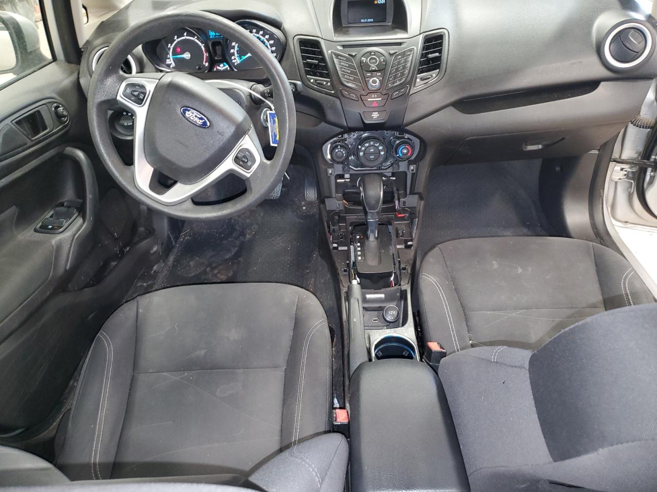2018 Ford Fiesta Se VIN: 3FADP4BJ4JM132242 Lot: 61849555