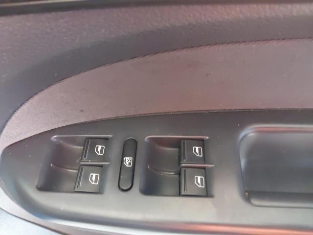 2013 VOLKSWAGEN TOURAN S T