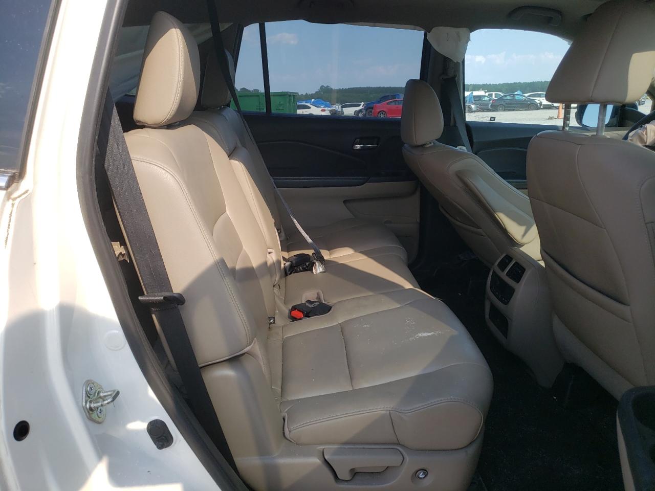 HONDA PILOT 2017 VIN 5FNYF5H79HB013598 фото 11
