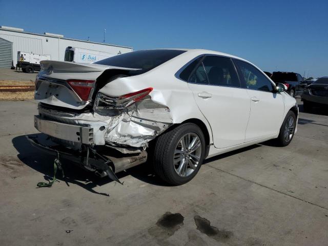  TOYOTA CAMRY 2017 Белы