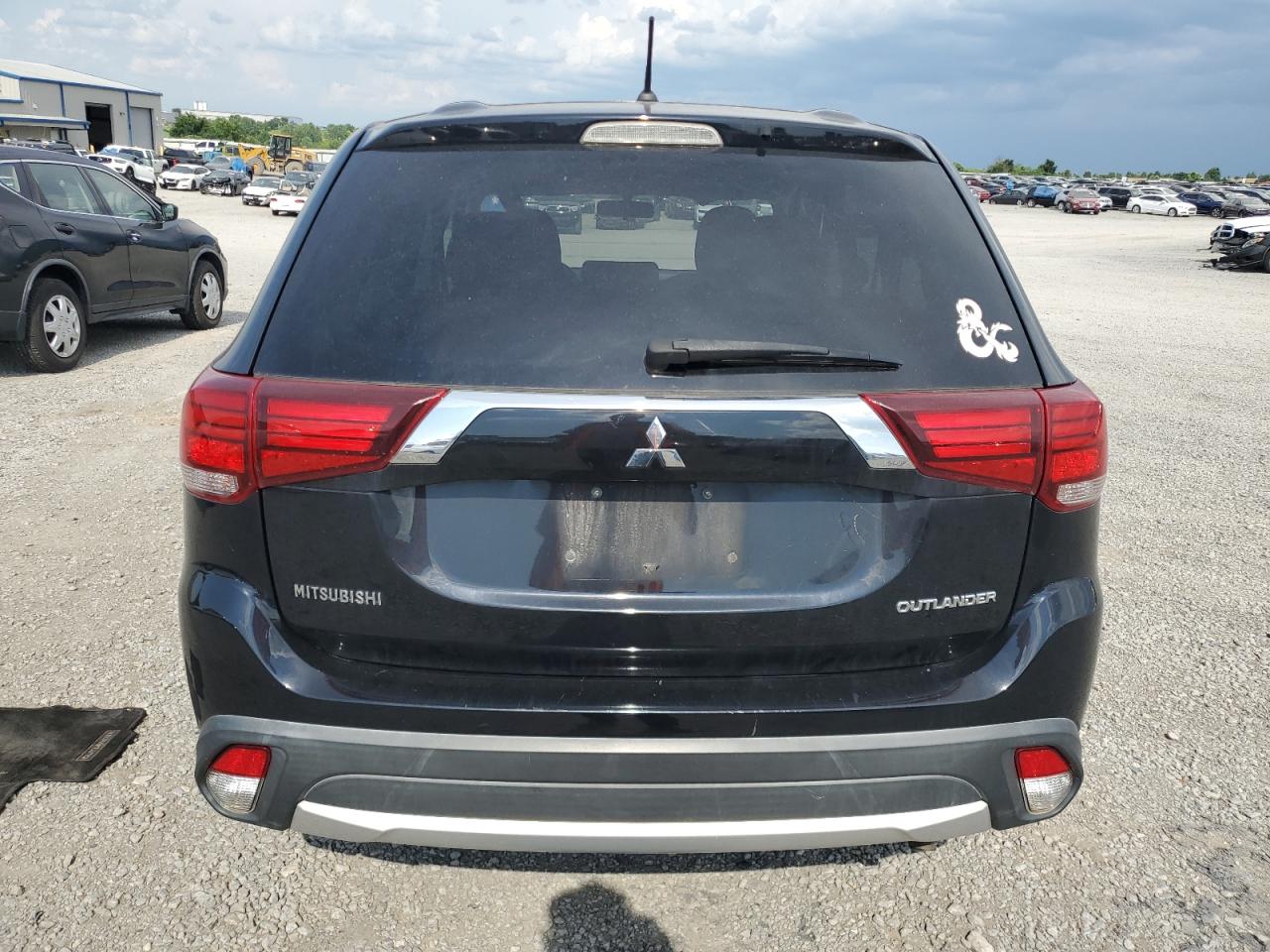 2016 Mitsubishi Outlander Es VIN: JA4AD2A31GZ008153 Lot: 62667435