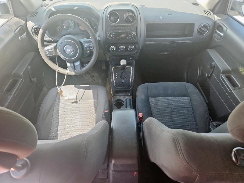 Parquets JEEP PATRIOT 2017 Biały