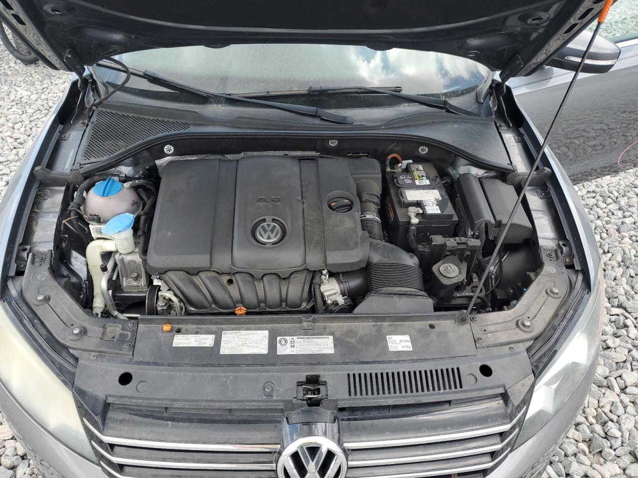 2013 Volkswagen Passat Se VIN: 1VWBH7A35DC010222 Lot: 62401835