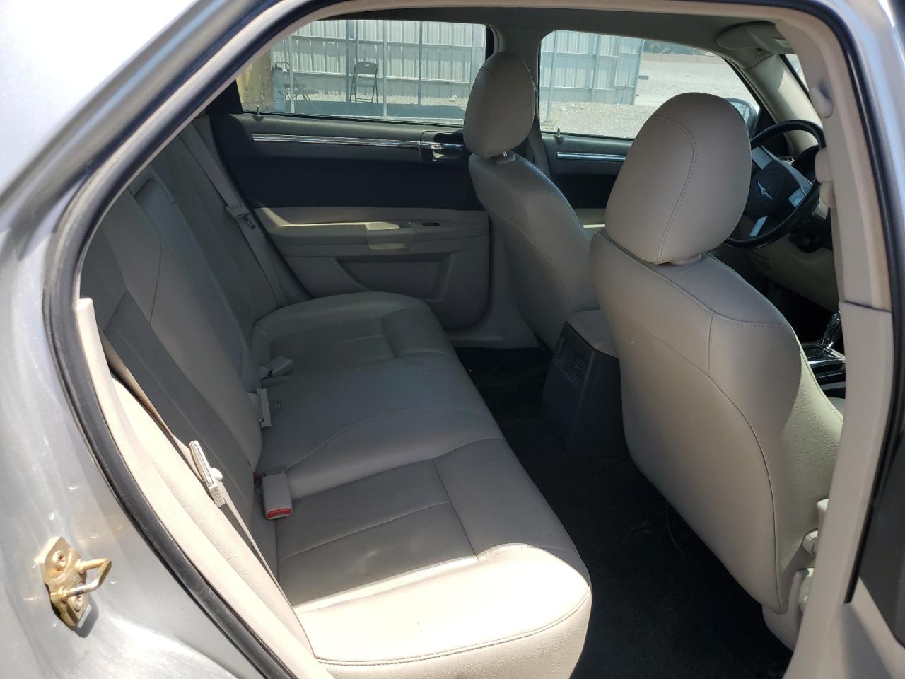 2006 Chrysler 300 Touring VIN: 2C3KA53G16H497712 Lot: 61175155