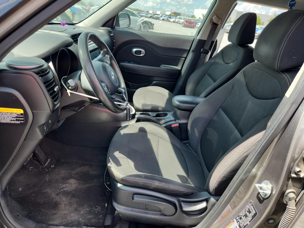 KIA SOUL 2018 VIN KNDJN2A2XJ7505473 photo 7