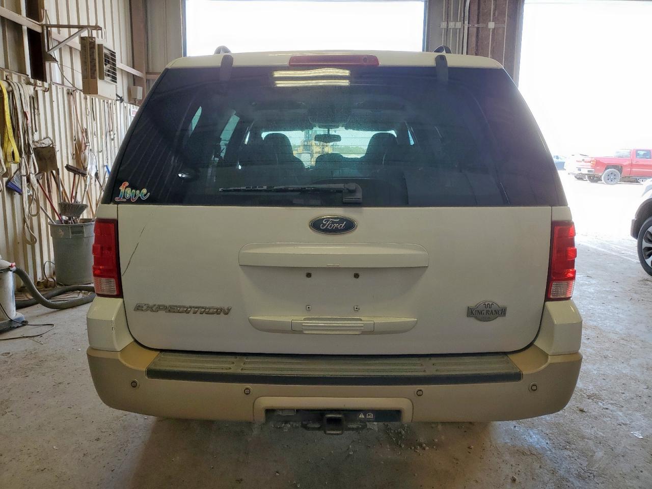 2005 Ford Expedition Eddie Bauer VIN: 1FMFU17525LA60417 Lot: 61835625