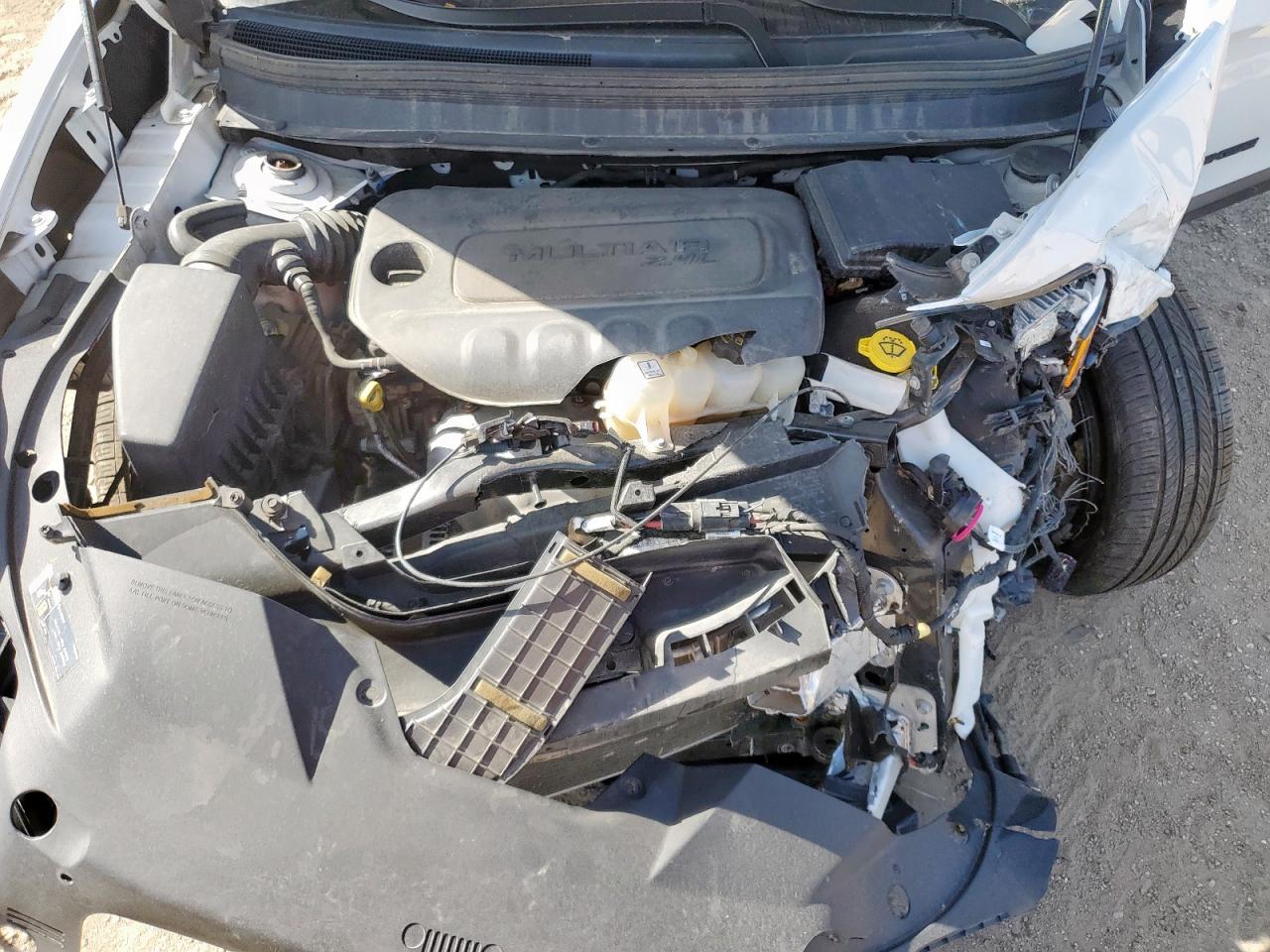 2019 Jeep Cherokee Latitude Plus VIN: 1C4PJLLB2KD466101 Lot: 62171055