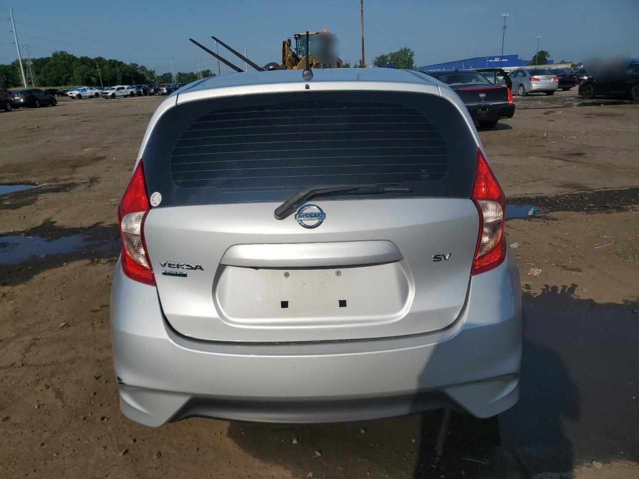 NISSAN VERSA 2019 VIN 3N1CE2CP3KL355000 photo 6