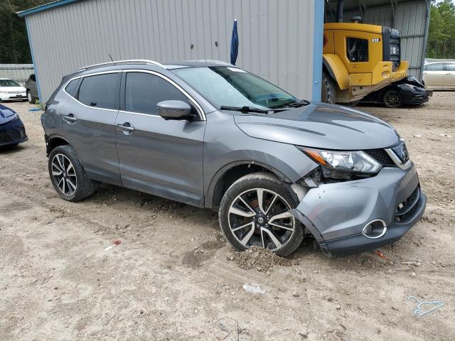  NISSAN ROGUE 2018 Серый
