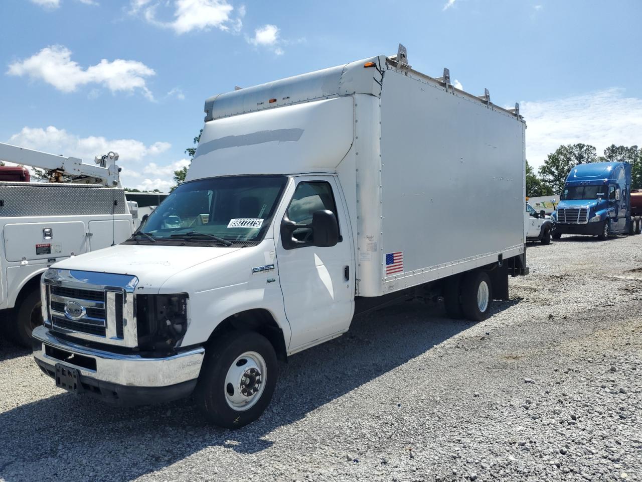 2013 Ford Econoline E350 Super Duty Cutaway Van for Sale in Loganville, GA - Front End