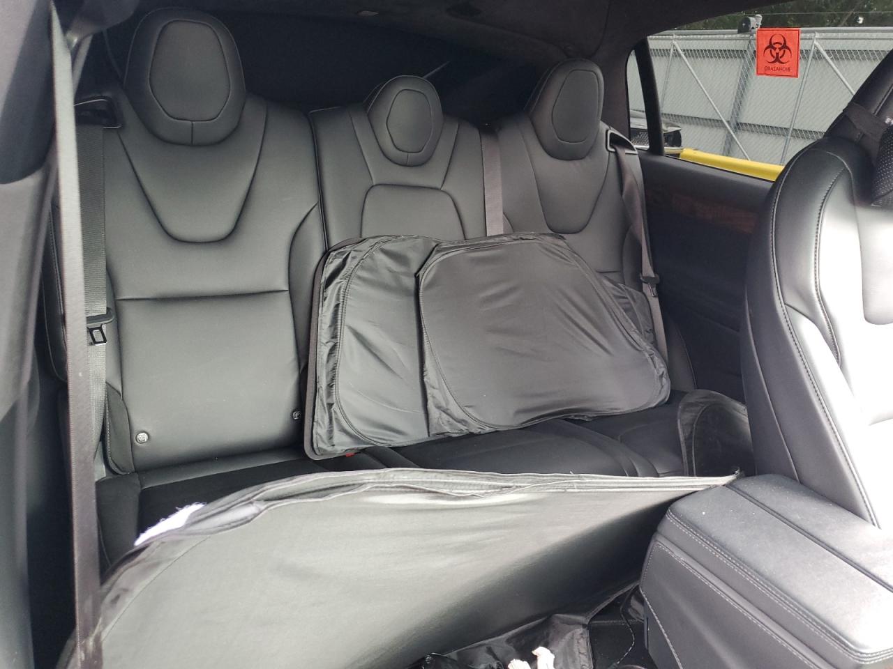 2020 Tesla Model X VIN: 5YJXCDE26LF281122 Lot: 61933665