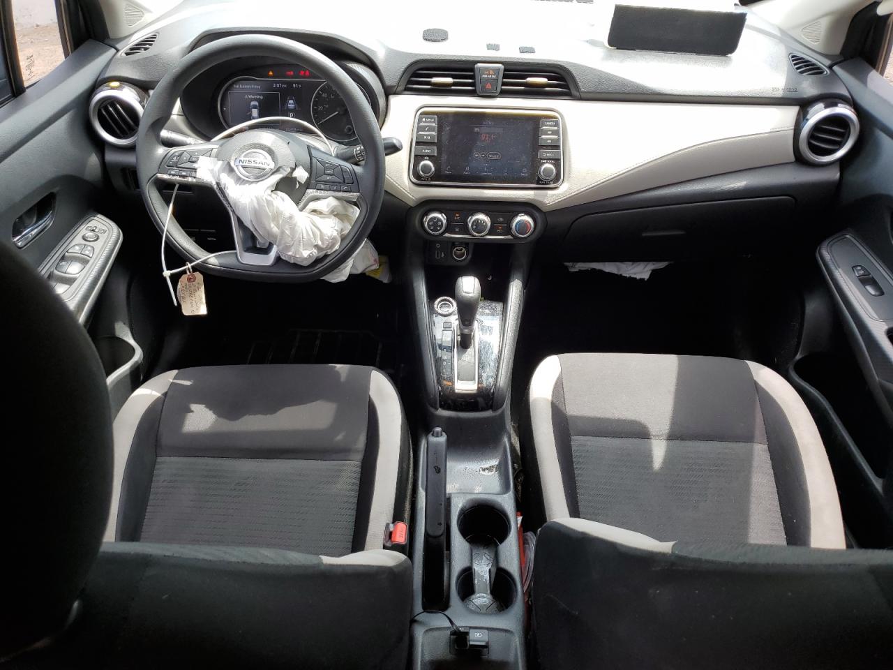 3N1CN8EV3ML820084 NISSAN VERSA 2021