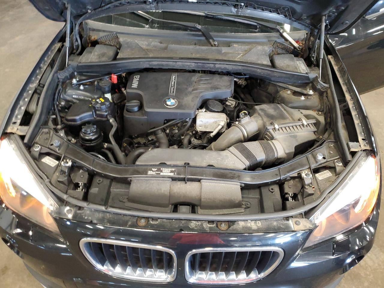 2015 BMW X1 xDrive28I VIN: WBAVL1C52FVY35875 Lot: 62762815
