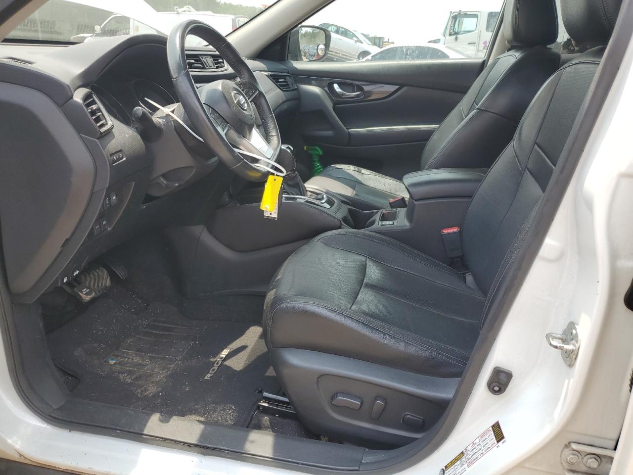 5N1AT2MT5HC837232 NISSAN ROGUE 2017