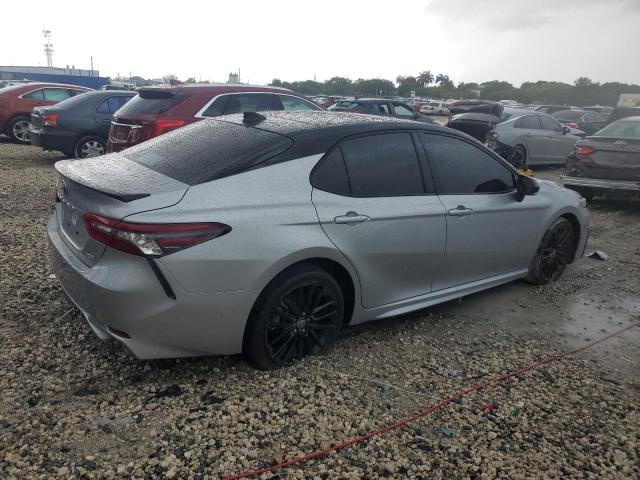  TOYOTA CAMRY 2024 Srebrny
