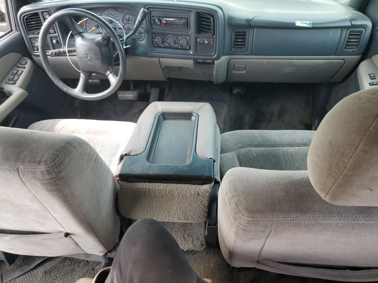 2001 Chevrolet Tahoe K1500 VIN: 1GNEK13T41J228369 Lot: 60977525