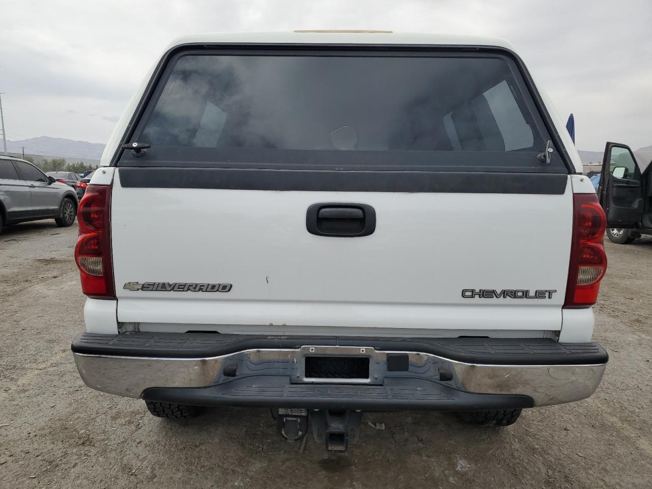2003 Chevrolet Silverado C1500 Heavy Duty VIN: 1GCGC13U43F201993 Lot: 62189765