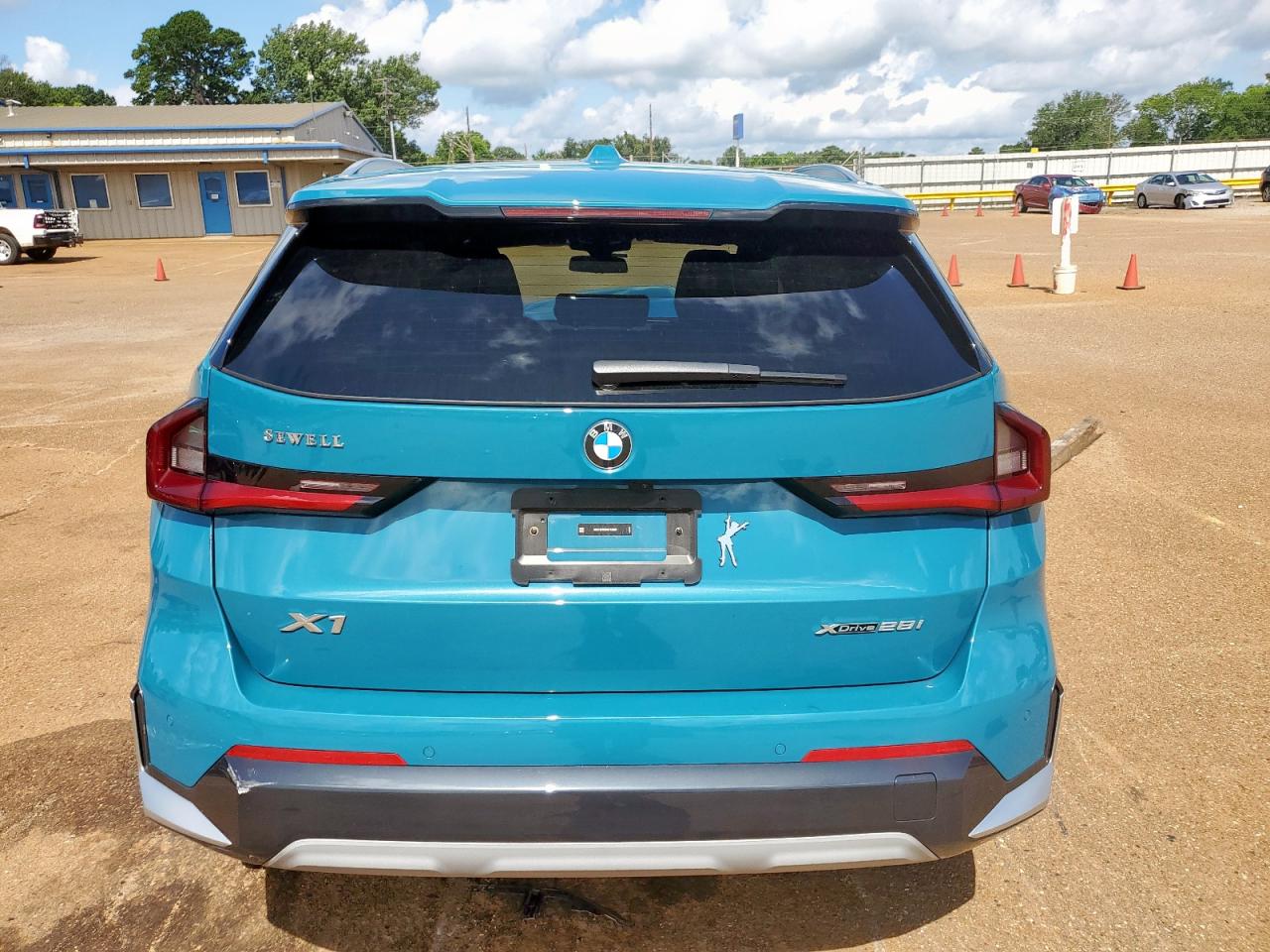 2024 BMW X1 xDrive28I VIN: WBX73EF06R5Y82689 Lot: 61929895