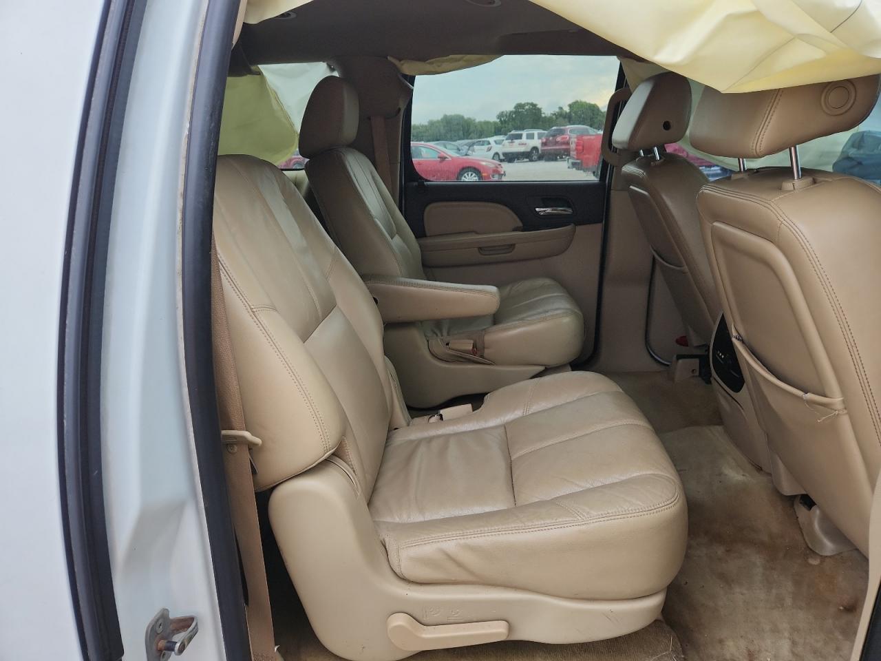 2008 GMC Yukon Xl Denali VIN: 1GKFK66808J157168 Lot: 62882055