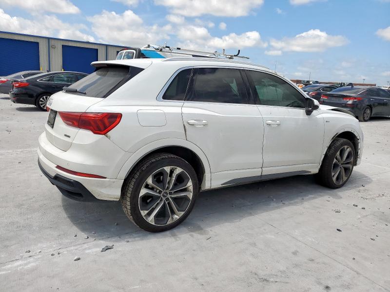  AUDI Q3 2020 Белы