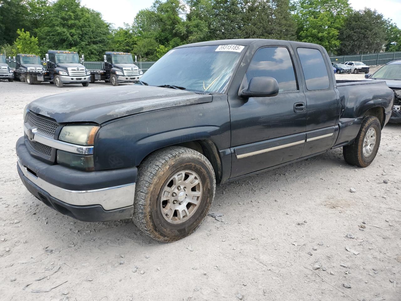 2003 Chevrolet Silverado C1500 for Sale in Madisonville, TN - Rear End