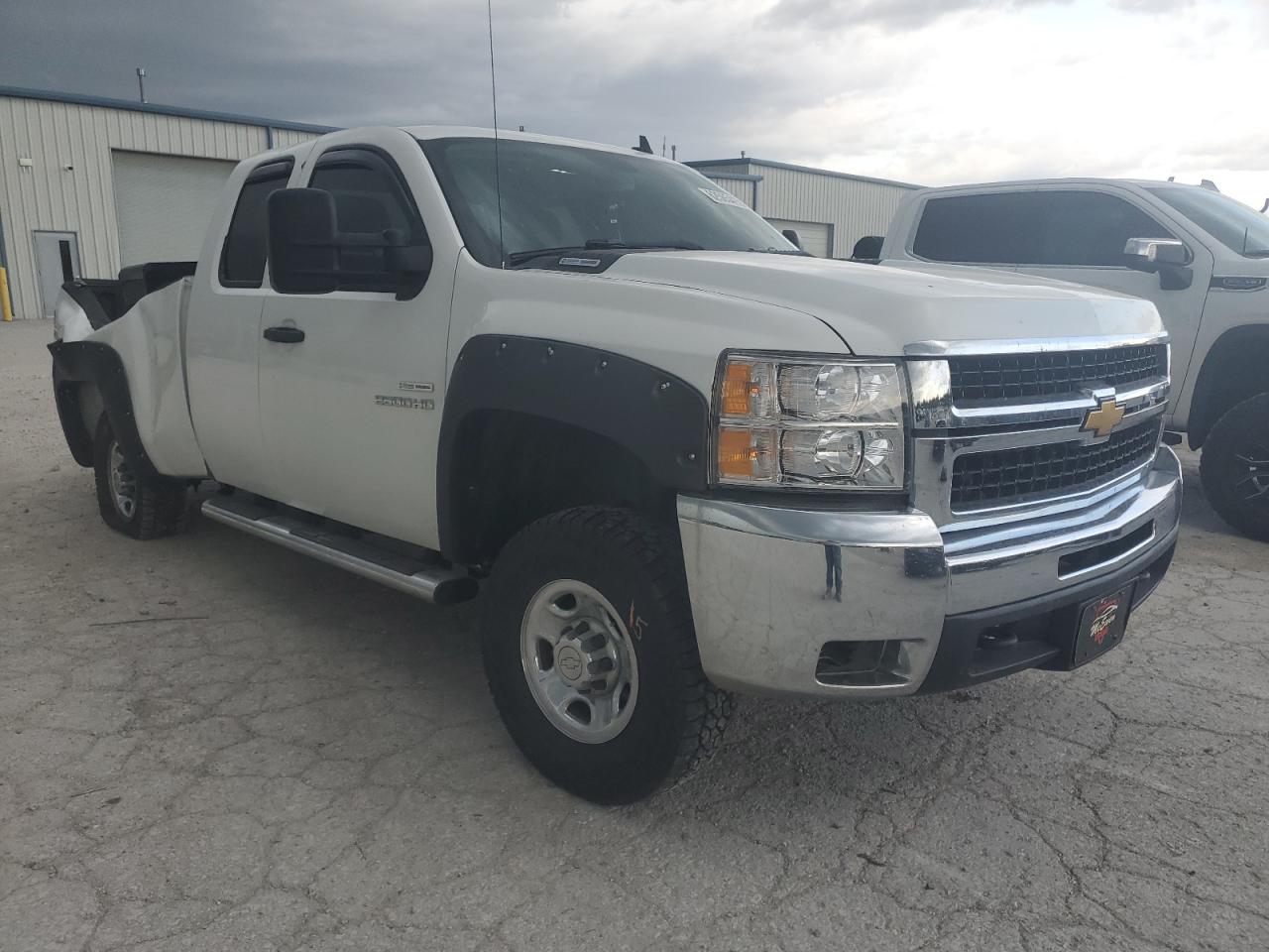CHEVROLET ALL Models 2009 VIN 1GCHC59699E136593 фото 4