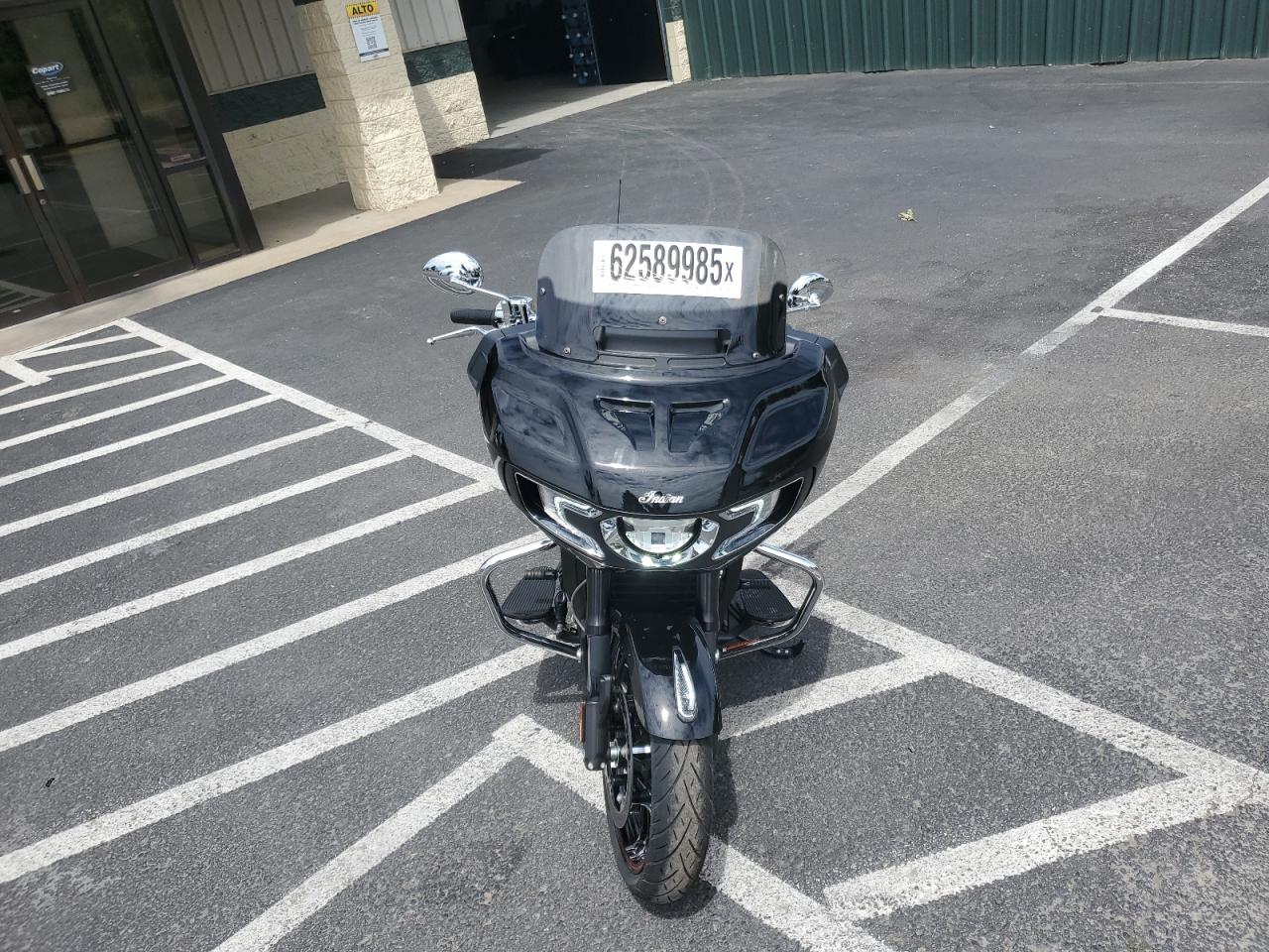 INDIAN MOTORCYCLE CO. CHALLENGER 2023 VIN 56KLCARR8P3416408 zdjęcie 5