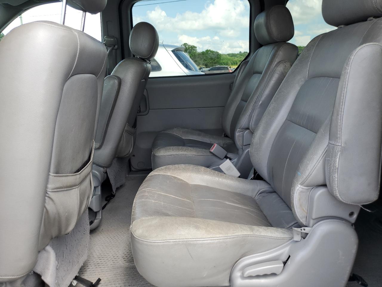 2005 Kia Sedona Ex VIN: KNDUP131556627899 Lot: 61227605