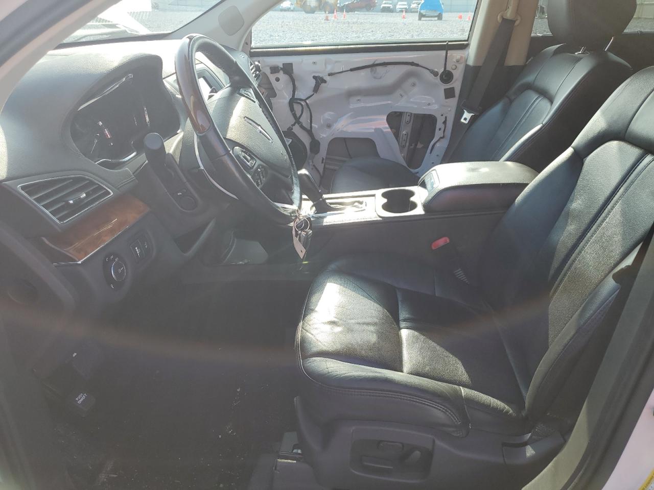 2015 Lincoln Mkt VIN: 2LMHJ5AT4FBL04378 Lot: 61763285
