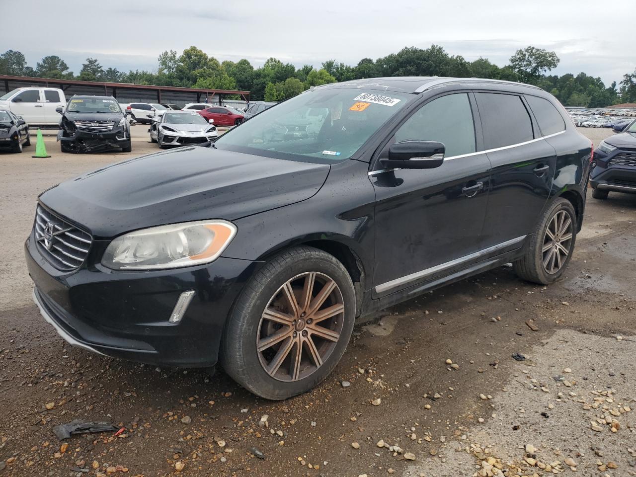 2016 Volvo Xc60 T6 Premier for Sale in Florence, MS - Water/Flood