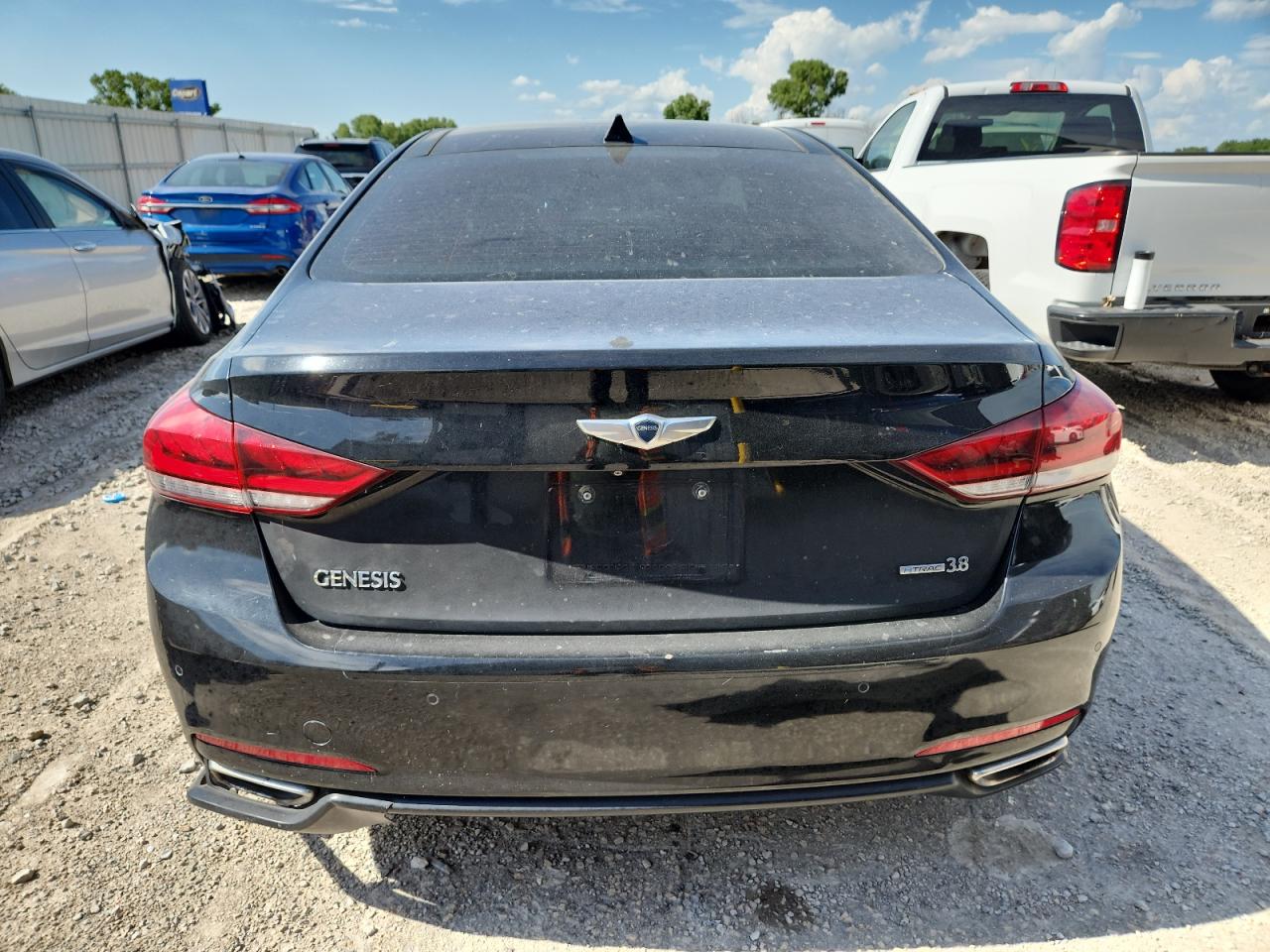2015 Hyundai Genesis 3.8L VIN: KMHGN4JE4FU099159 Lot: 62660605