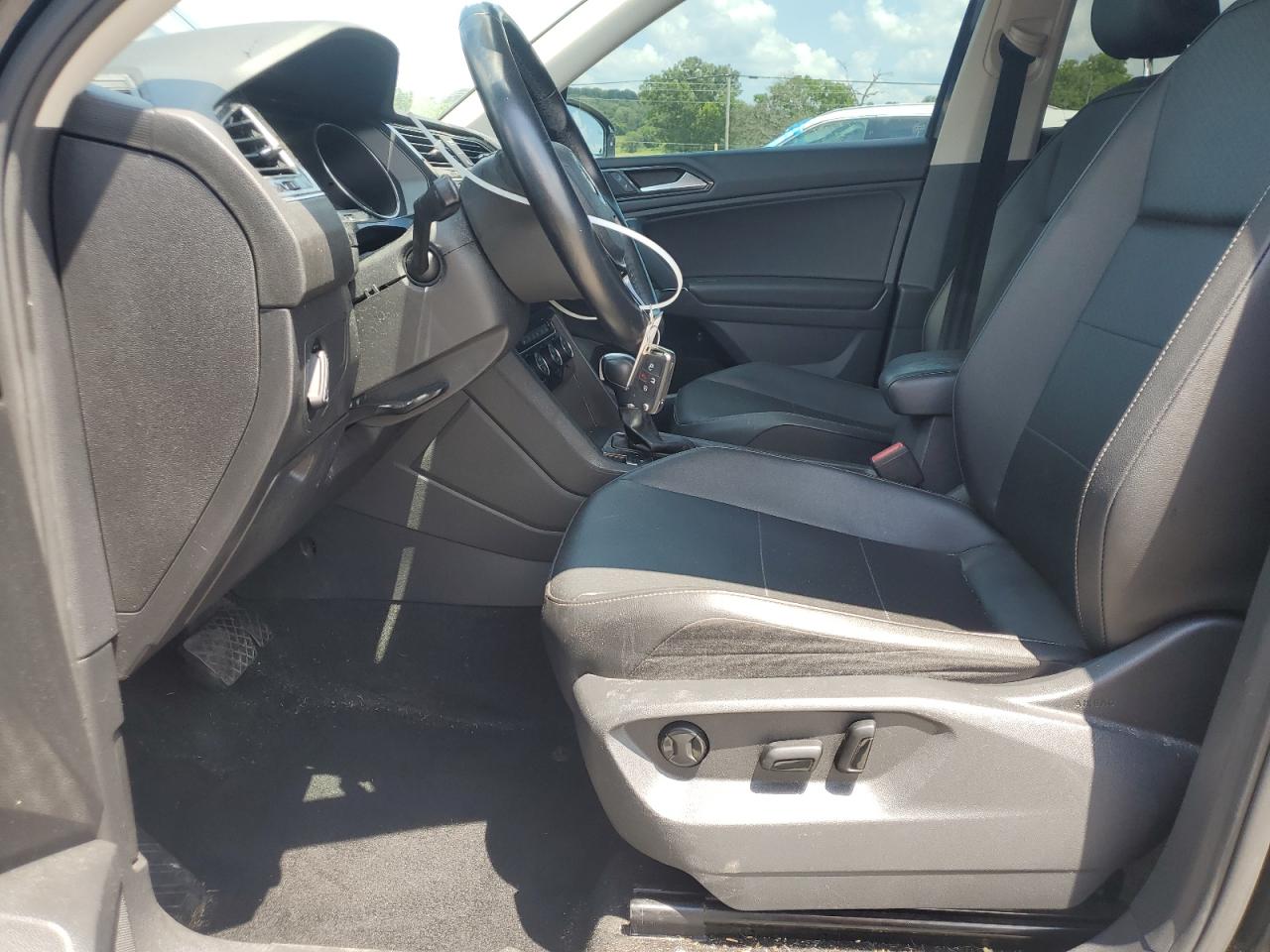 2018 Volkswagen Tiguan Se VIN: 3VV3B7AX3JM137655 Lot: 93940705