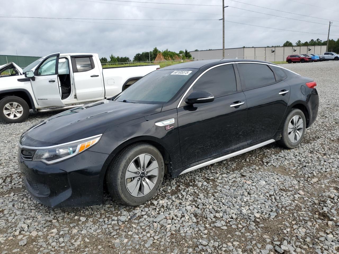 2018 Kia Optima Hybrid VIN: KNAGT4LE3J5021110 Lot: 60105375