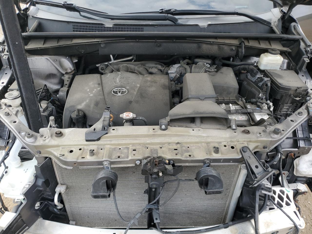 2018 Toyota Highlander Se VIN: 5TDJZRFH1JS542007 Lot: 57506885