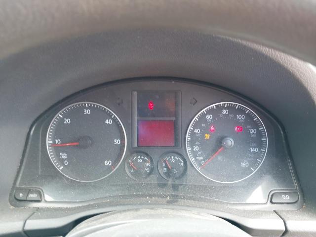 2005 VOLKSWAGEN GOLF TDI S