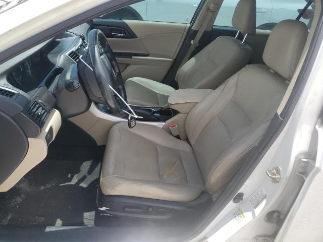 Sedans HONDA ACCORD 2013 Biały